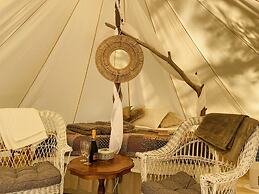 Tent Romantica, a b&b in a Luxury Glamping Style
