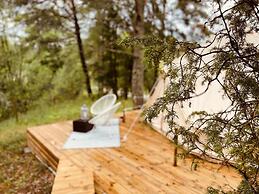 Tent Romantica, a b&b in a Luxury Glamping Style