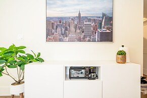 West Van Serene Retreat Near Downtown