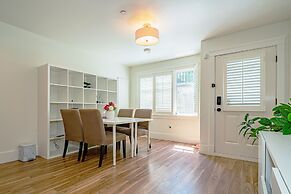 West Van Serene Retreat Near Downtown
