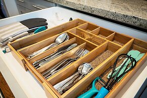 West Van Serene Retreat Near Downtown