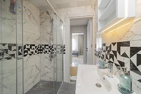 Flat w Pool and Balcony 10 min to Beach in Serik