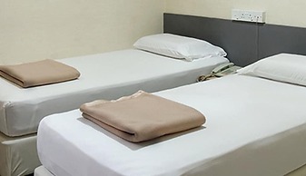 Amrise Hotel