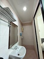 Amrise Hotel
