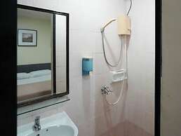 Amrise Hotel