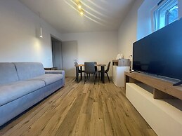 SnowLake Suite & Apartments