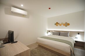 E11 Hotel - BTS Punnawithi