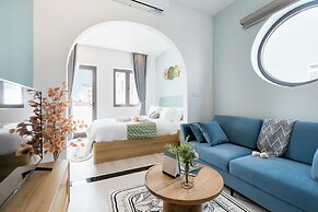 Crescendo Studio & Cafe