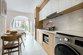 Crescendo Studio & Cafe