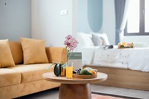 Crescendo Studio & Cafe