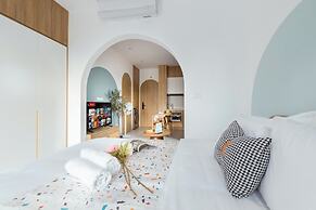 Crescendo Studio & Cafe