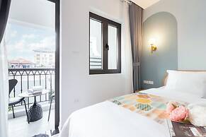 Crescendo Studio & Cafe