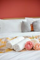 Crescendo Studio & Cafe