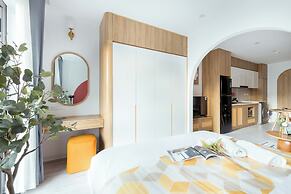 Crescendo Studio & Cafe