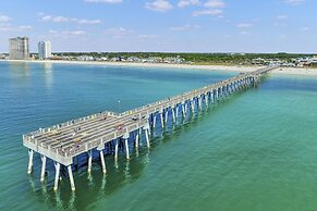 Cove Cottage - 3 Bedroom w/Private Pool. Sleeps 6. Quiet Community, Cl