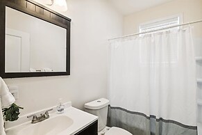 Cove Cottage - 3 Bedroom w/Private Pool. Sleeps 6. Quiet Community, Cl