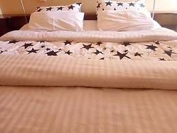 Pacific Cottages & Guest House