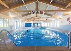 Pottsville Cabin - Short Walk to Praa Sands Beach