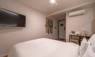 Haeundae Dongbeck Hotel