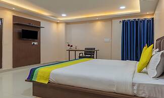 Itsy Hotels Kashi Grand, BHU