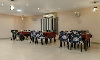 Itsy Hotels Kashi Grand, BHU