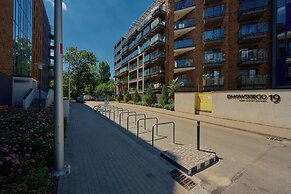 Apartment Dmowskiego by Renters