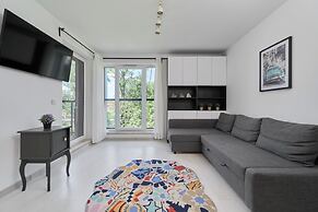 Apartment Dmowskiego by Renters