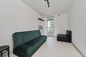 Apartment Dmowskiego by Renters