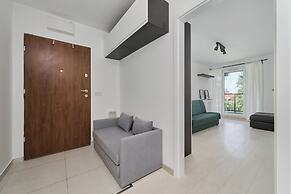 Apartment Dmowskiego by Renters