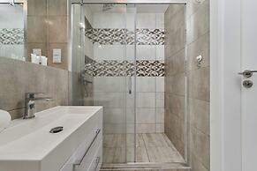 Apartment Dmowskiego by Renters