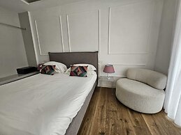Riviera Suites