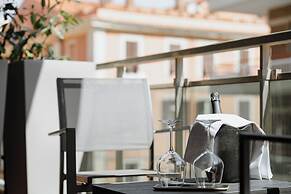 Riviera Suites