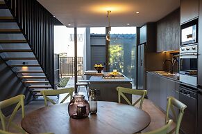 48 The Woods Elaleni