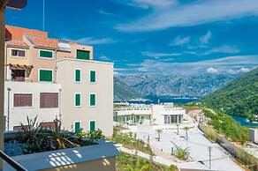 Impeccable 1-bed Apartment in Morinj