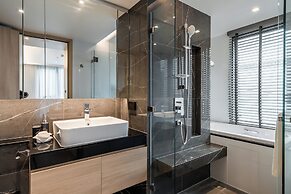 Destiny63 Ekamai Apartment