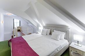 Hotel Vécsecity Wellness and Conference