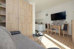 Sunny Sky Studio Dziwnow by Renters