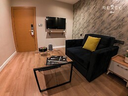 Rexee Hotel