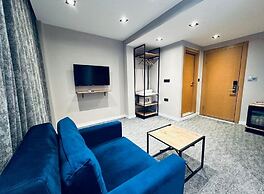 Rexee Hotel