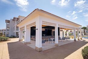 Radisson Blu Residences, Saidia