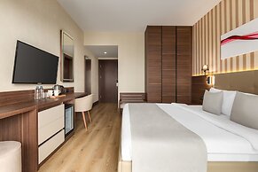 Ramada By Wyndham Cesme