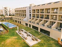 Ramada By Wyndham Cesme