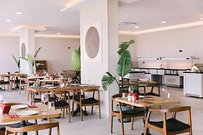 Ramada By Wyndham Cesme