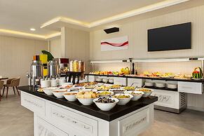 Ramada By Wyndham Cesme