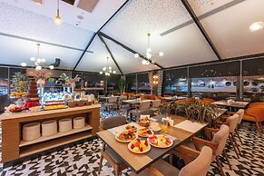 Ramada Encore By Wyndham Istanbul Sisli