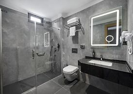 Ramada Encore By Wyndham Istanbul Sisli