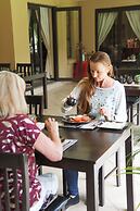 Blue Hills Lodge & Conference Centre