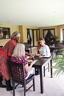 Blue Hills Lodge & Conference Centre