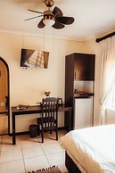 Blue Hills Lodge & Conference Centre