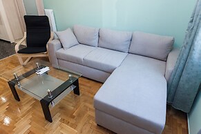 Modern Greek Living Apt in Dafni Athens